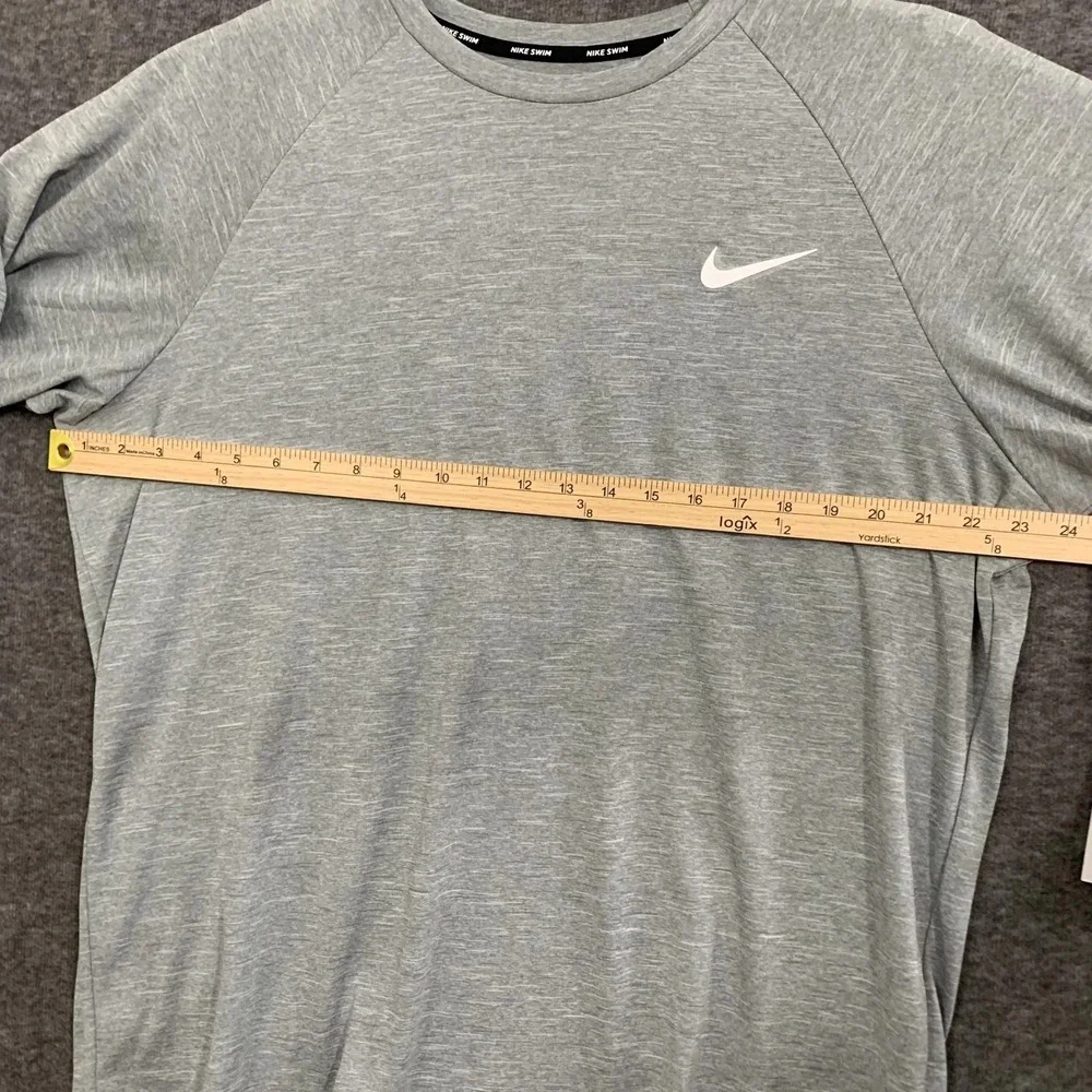 NWT Nike Essential Dri-Fit Men XL Short Sleeve Hydroguard Swim Guard Shirt New